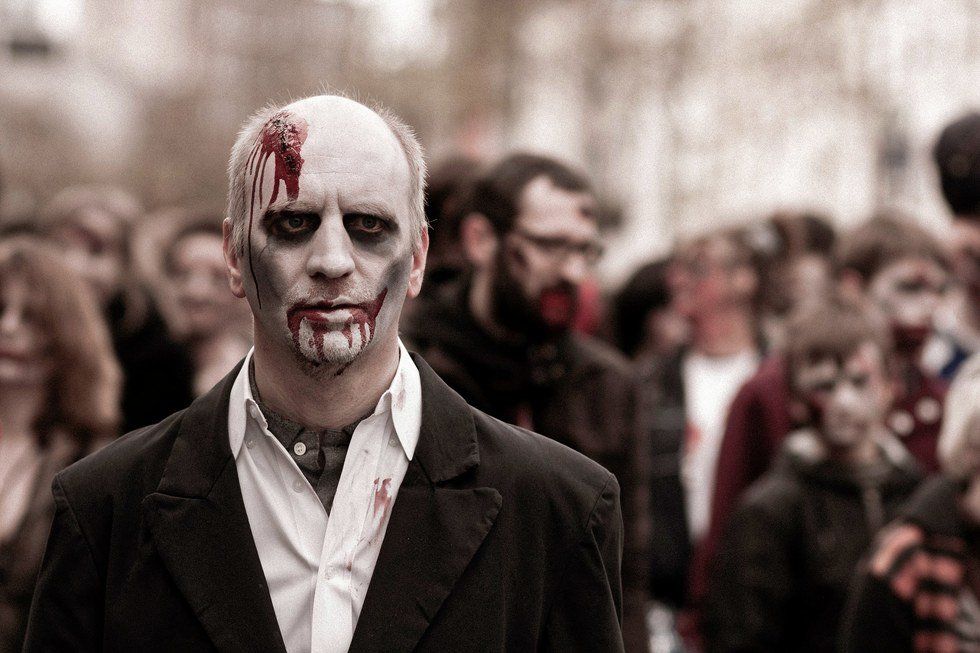 7 Surprisingly Political Fears That The Zombie Apocalypse Represents