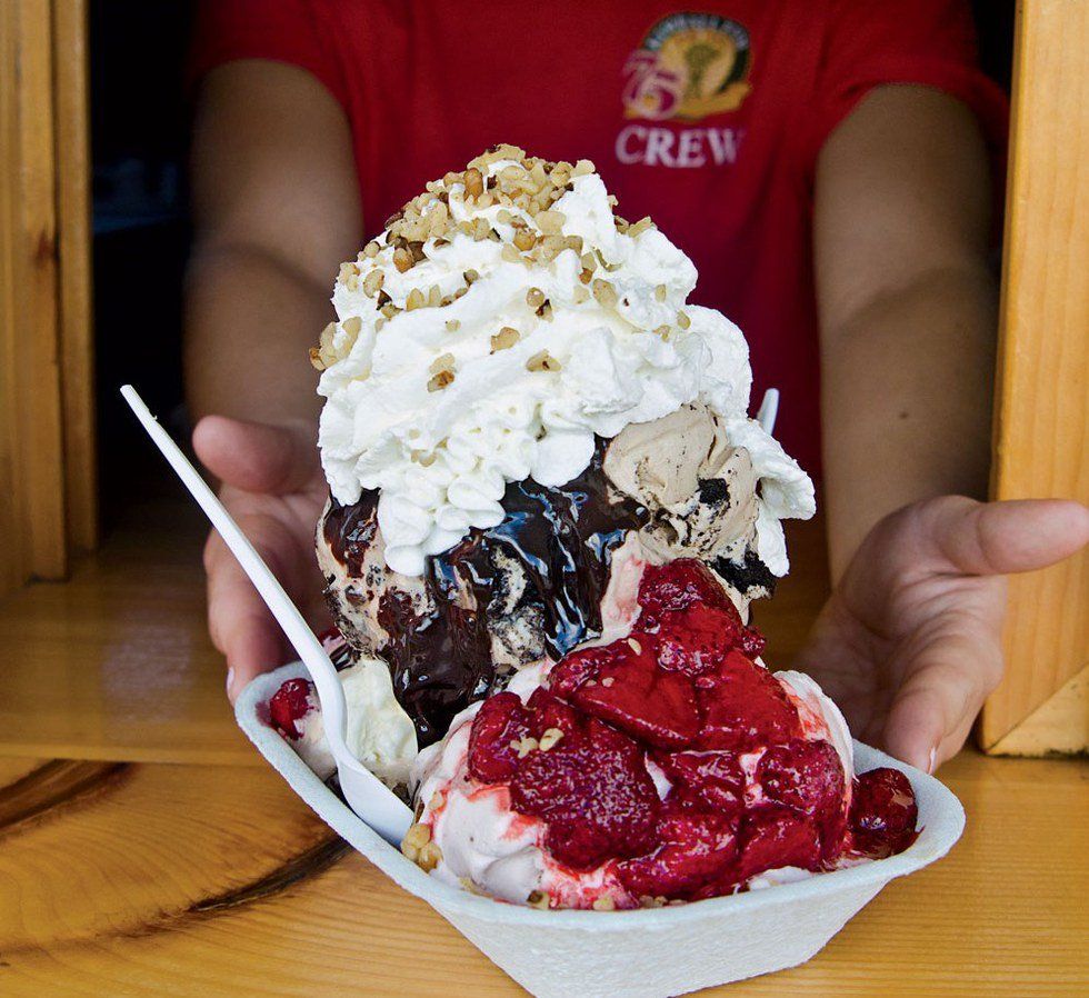 15 Tell-Tale Signs You're Addicted To Ice Cream