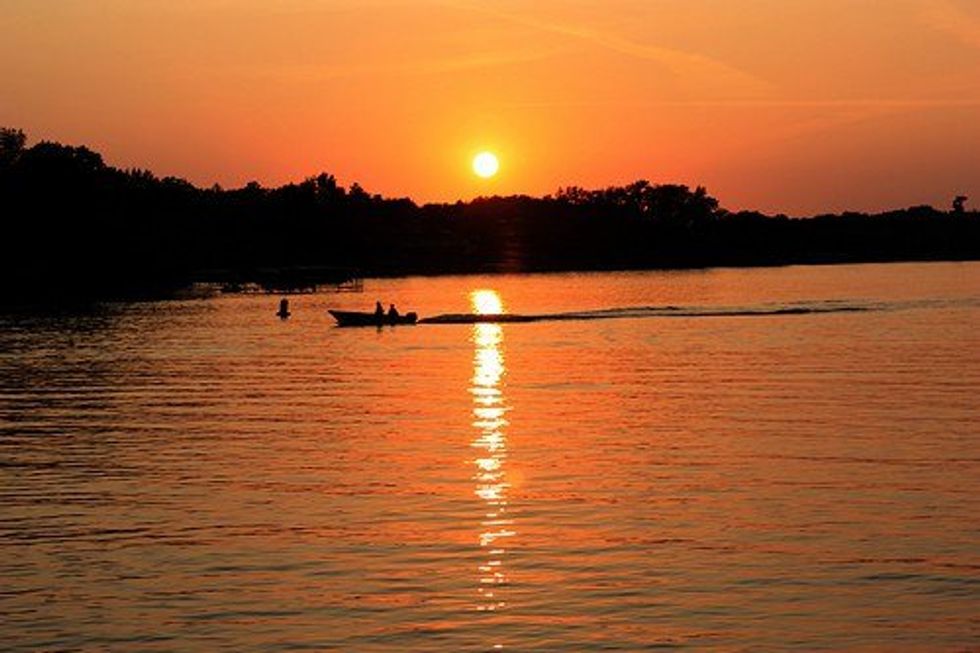 20 Signs You Grew Up On Lake Minnetonka