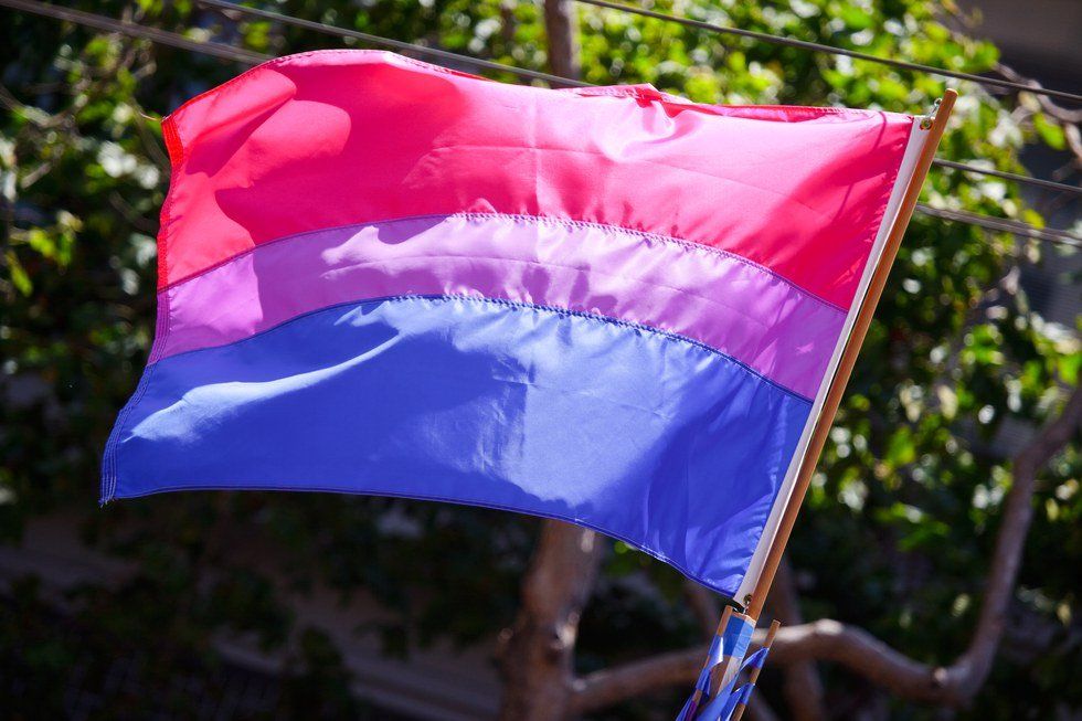 Confessions Of A Bisexual Collegiate Woman