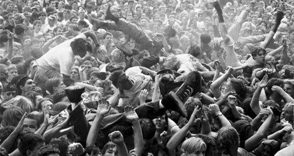 10 Tips for Better Mosh Pit Etiquette