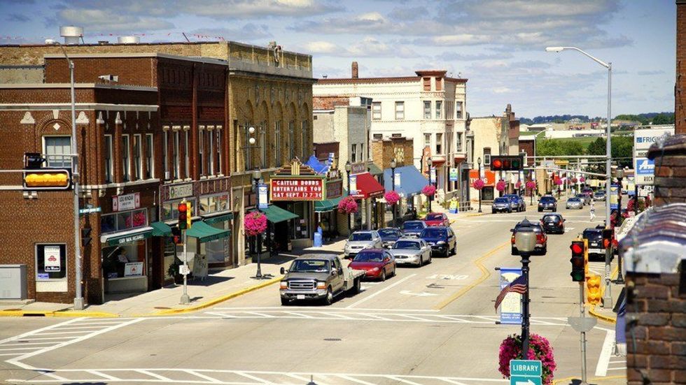 Viroq-landia:  Five Reasons We Love Viroqua, WI