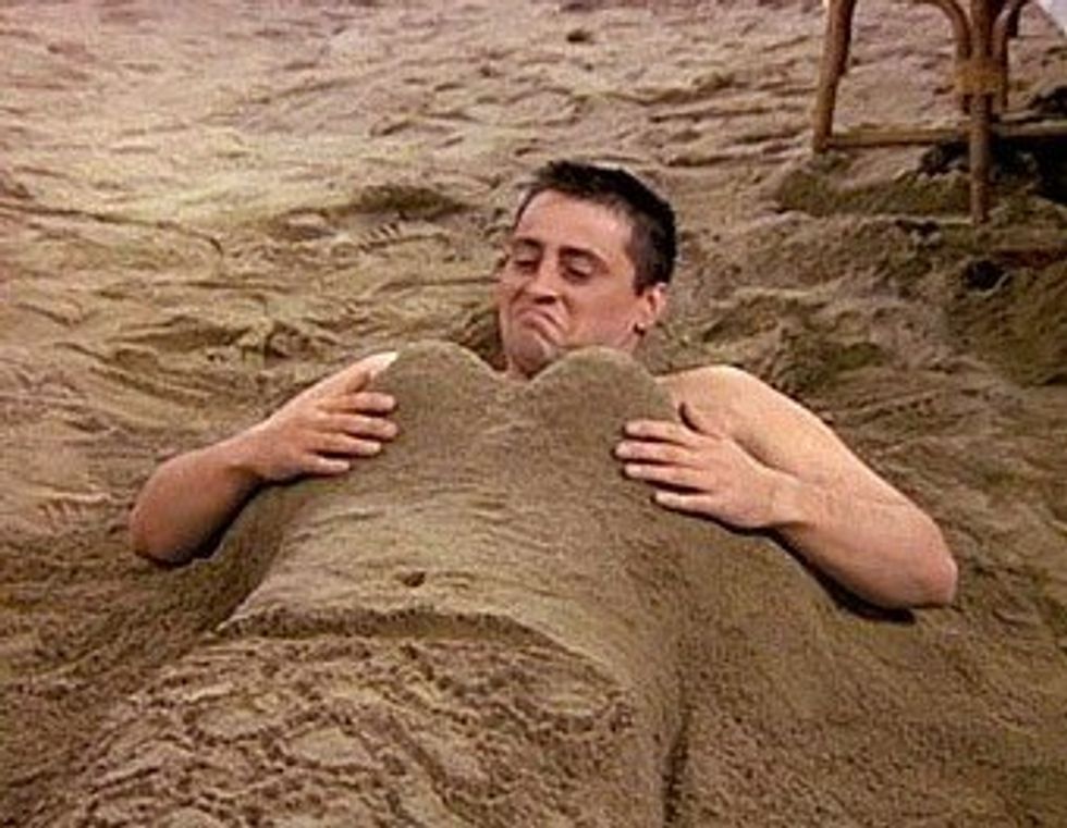 11 Stages Of Summer Break As Told By "Friends"