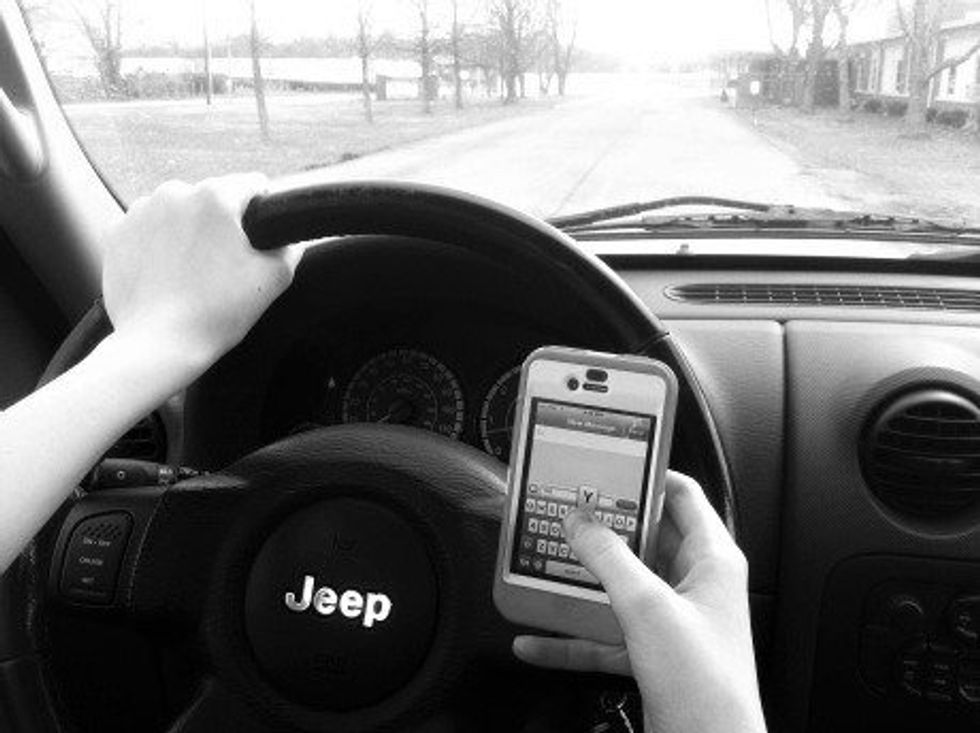 Stop Distracted Driving