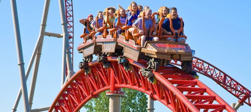 10 Roller Coasters That You Have To Ride