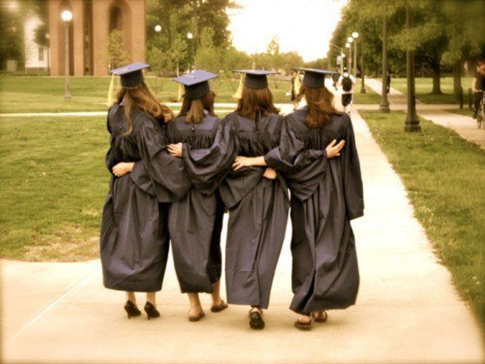 10 Things No One Tells You About Going To An All Girls School