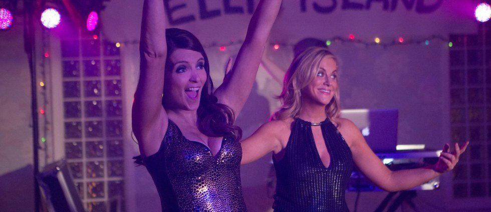 8 Reasons To Thank Your Sorority Sisters, As Told By Tina Fey And Amy Poehler.