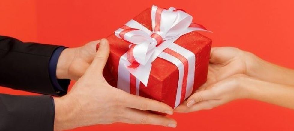 The Difficulty of Buying Gifts For Your Boyfriend