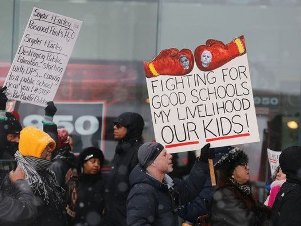 "Sick Out" Strike by Detroit Teacher Due To Shoddy Conditions Of School