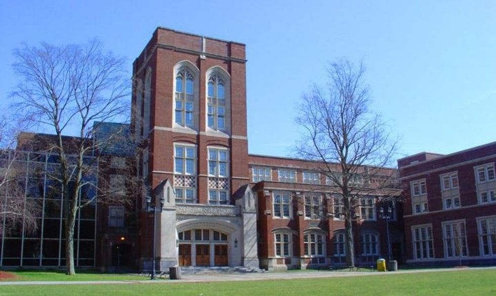 21 Telltale Signs You Attended Scarsdale High School