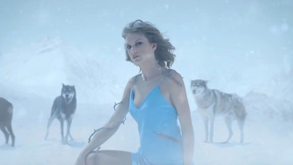 Taylor Swift's "Out Of The Woods" Music Video Review