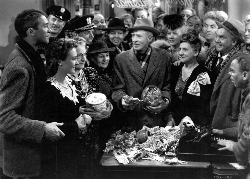 Why It's A Wonderful Life Isn't Actually A Christmas Film