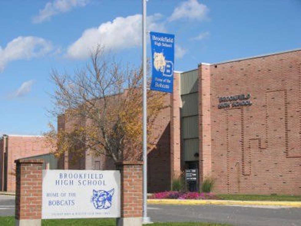 15 Things You Know To Be True If You Went To Brookfield High School