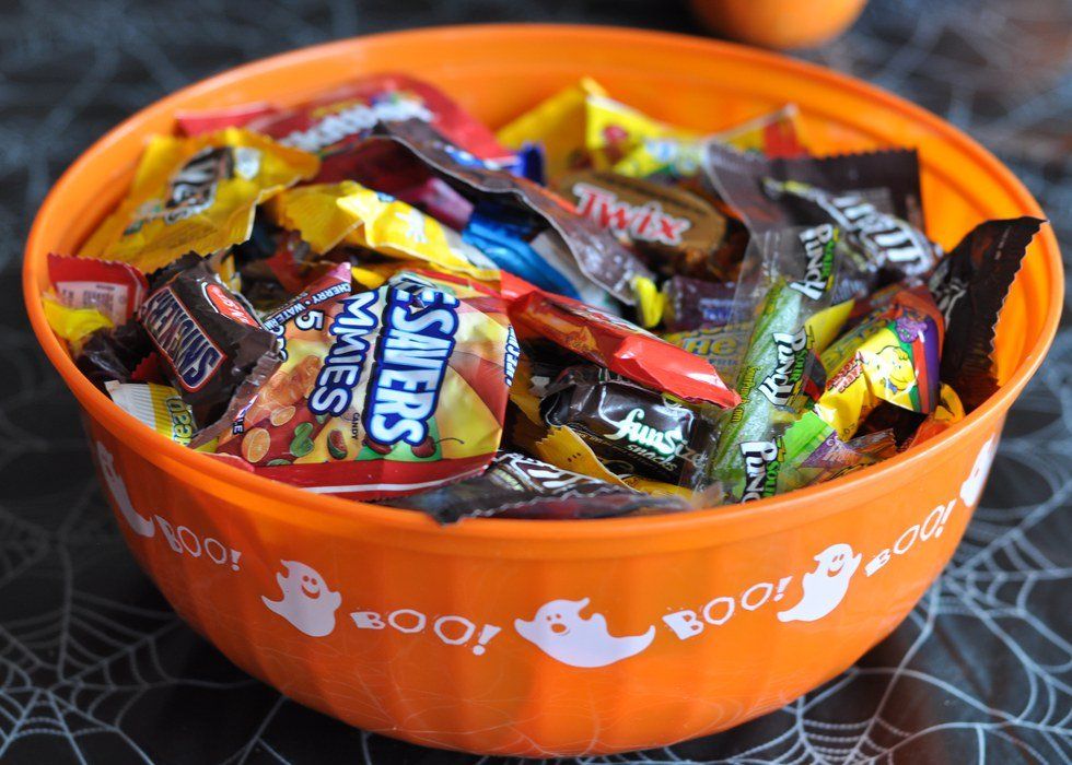 The 10 Worst Candies You Got Trick or Treating As a Kid