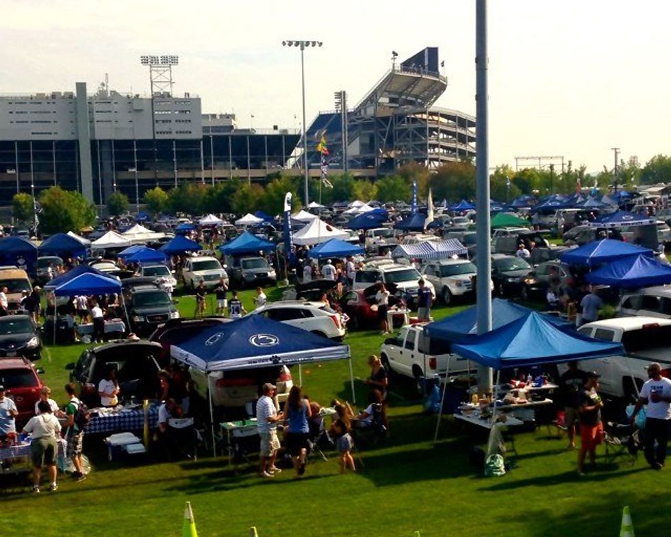 Tailgating: The Sport Of Non-Football Players