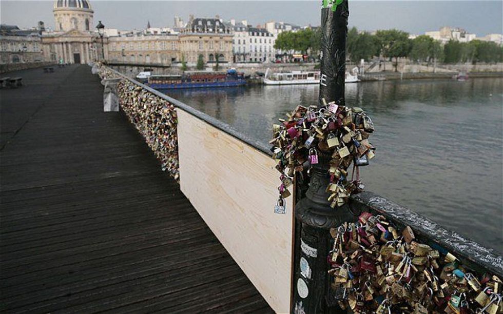 Love Locks Bridge Deemed Vandalism