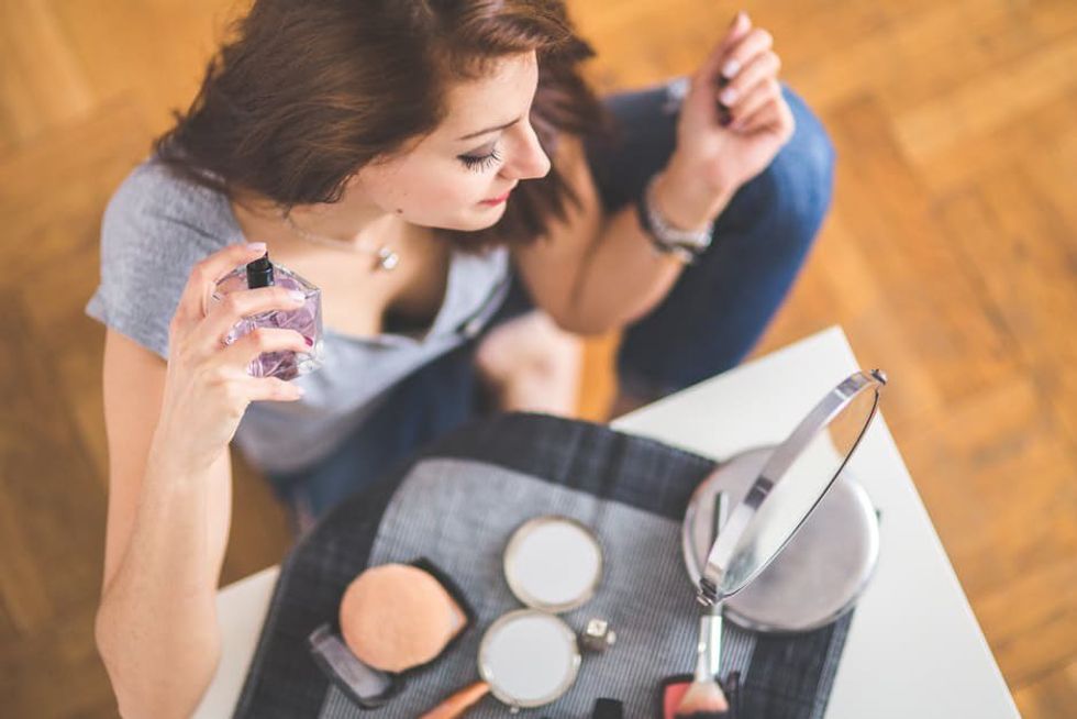 7 GIFS Every Makeup Addict Can Relate To