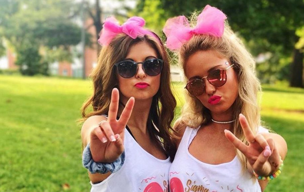 19 More Things To Get Your Sorority Little, Because She Deserves It