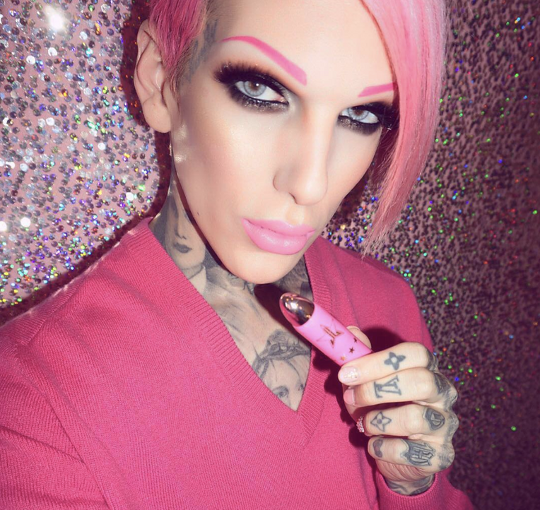 Hello Makeup Lovers!! 💖 Jeffree here… I just wanted to give you