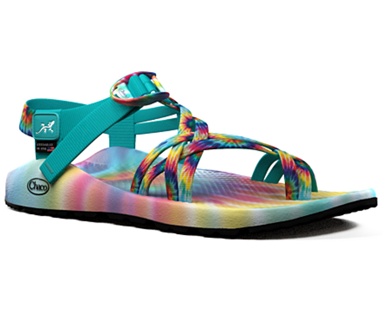 10 Reasons Tie Dye Chacos Are The Best Shoe You ve Ever Seen