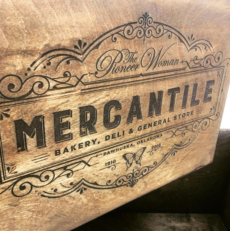 The Pioneer Woman Mercantile Opens In Pawhuska