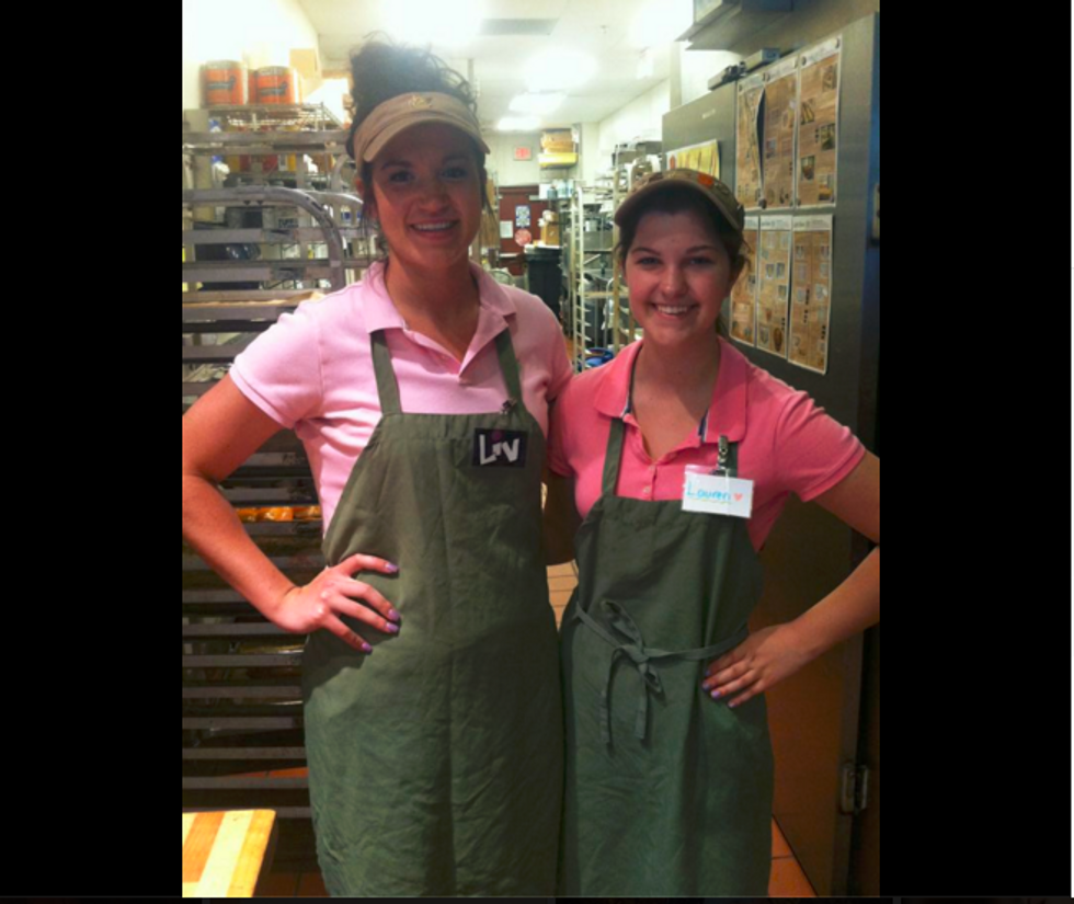 18 Signs You've Worked At Panera